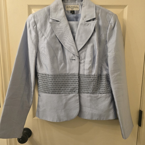 Sharagano Dresses & Skirts - Size 8 Sharagano blue and black sequence suit